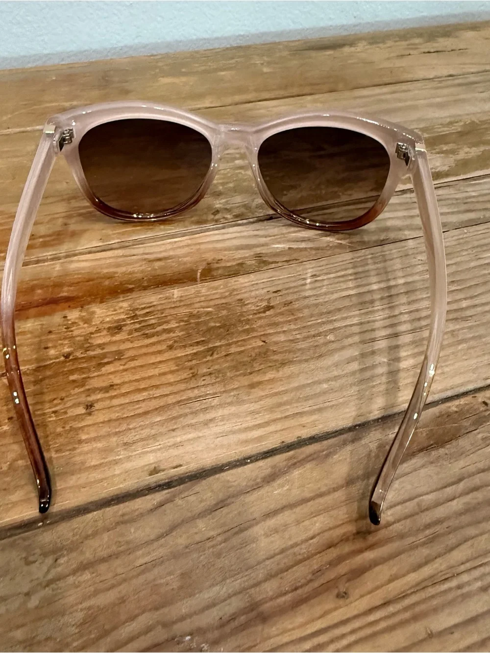Jones New York sunglasses